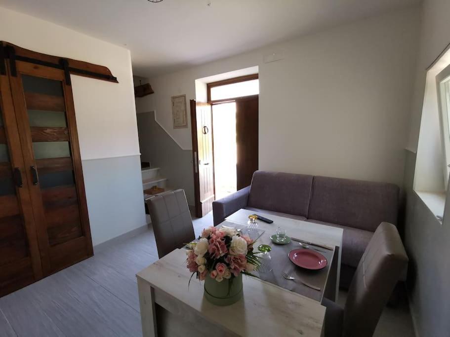 Casa Semeria Certosa Di Padula Luaran gambar